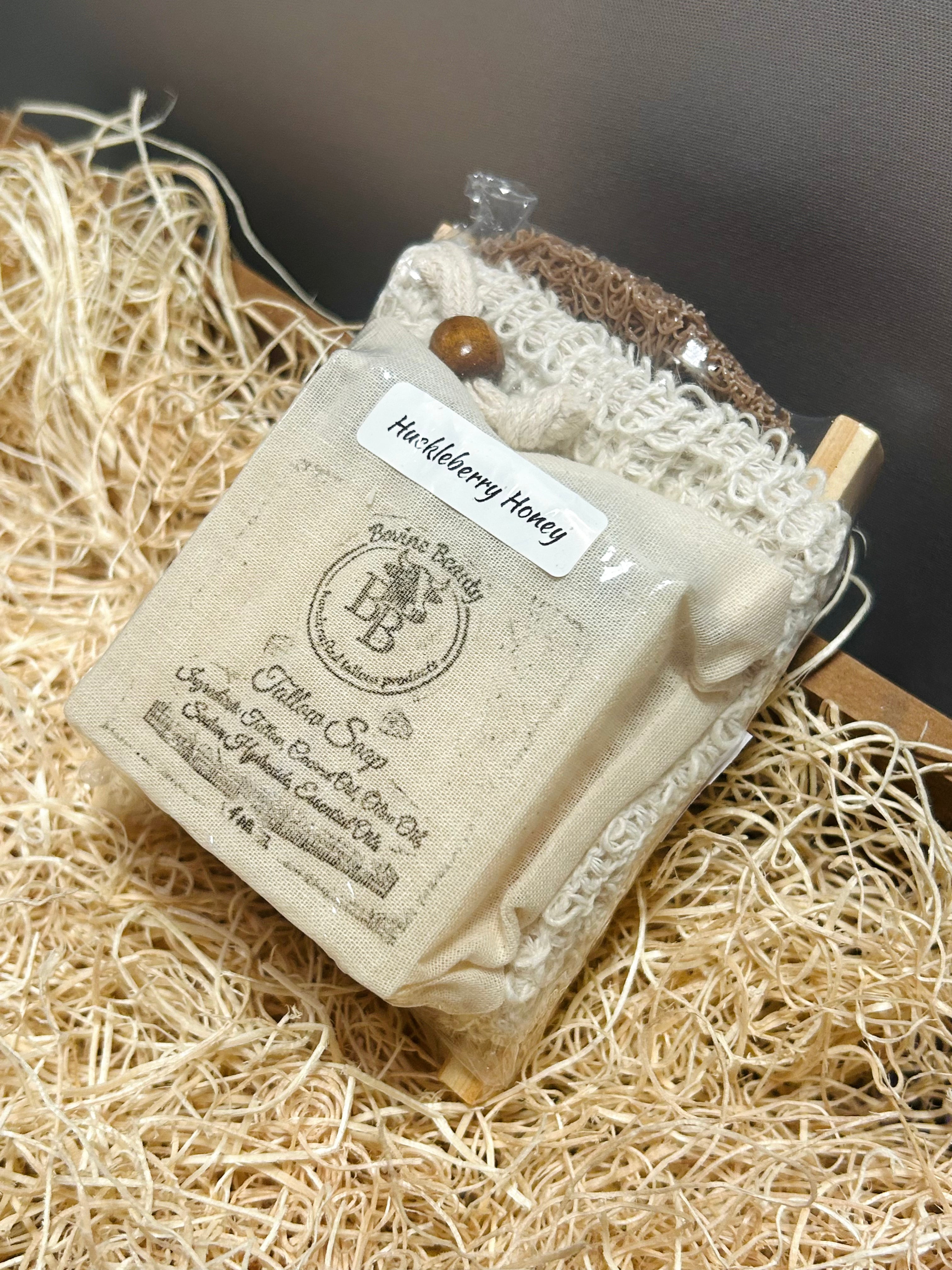 Huckleberry Honey Soap Gift Set with Exfoliating Soap Saver Bag