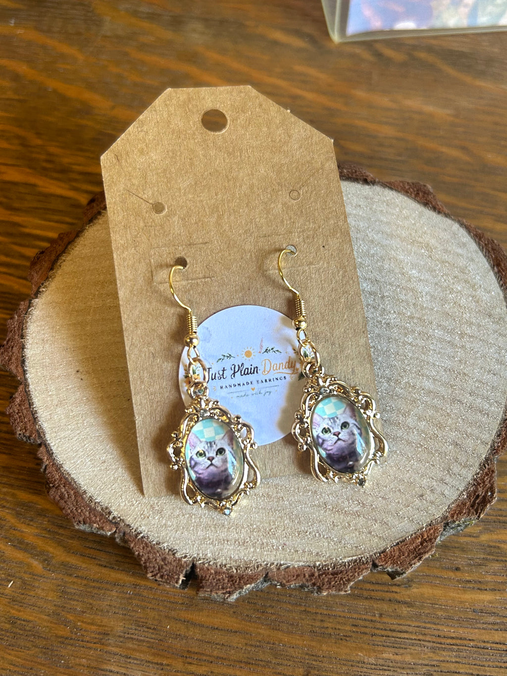 Whimsical Cat Portrait Dangle Earrings Gold Tone Ornate Frame
