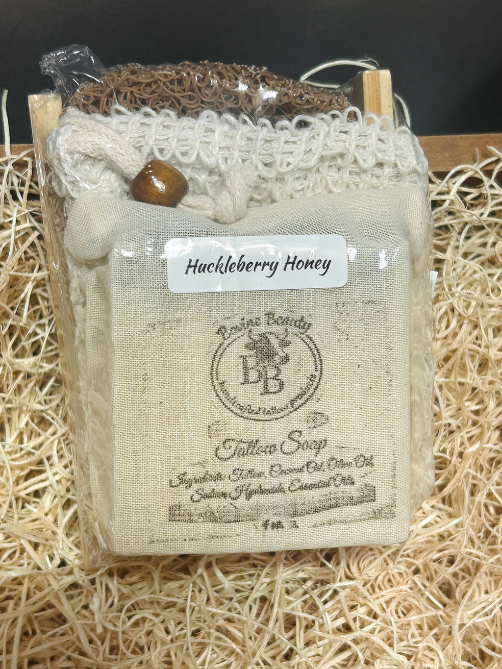 Huckleberry Honey Soap Gift Set with Exfoliating Soap Saver Bag