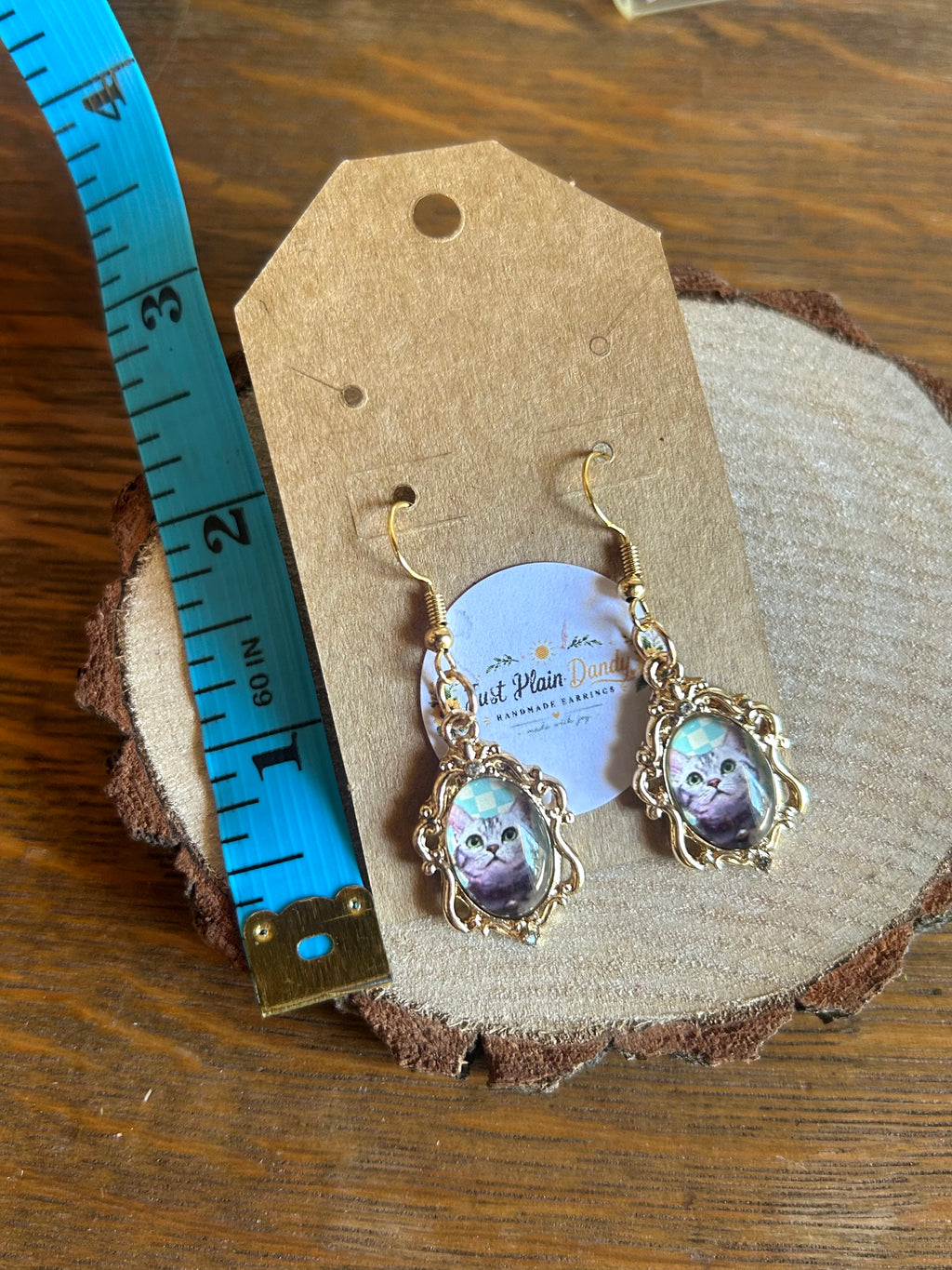 Whimsical Cat Portrait Dangle Earrings Gold Tone Ornate Frame